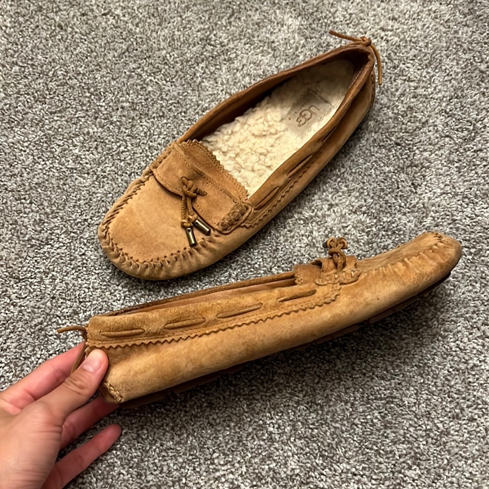 Ugg Women’s Roni Suede Leather Moccasins Size 7